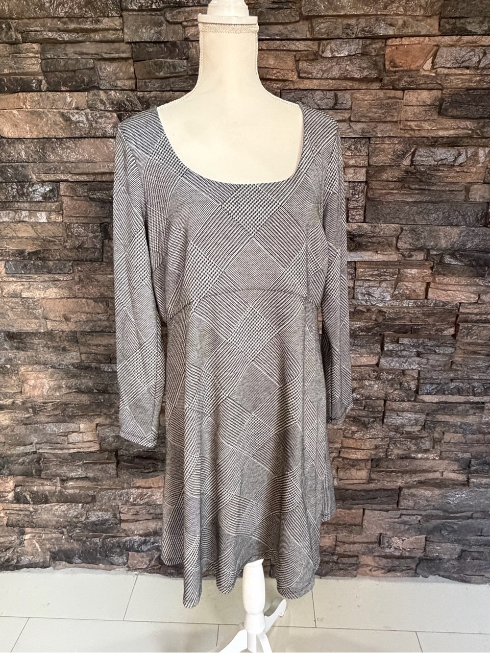 Tommy Hilfiger Gray Plaid Long Sleeve Swing Dress